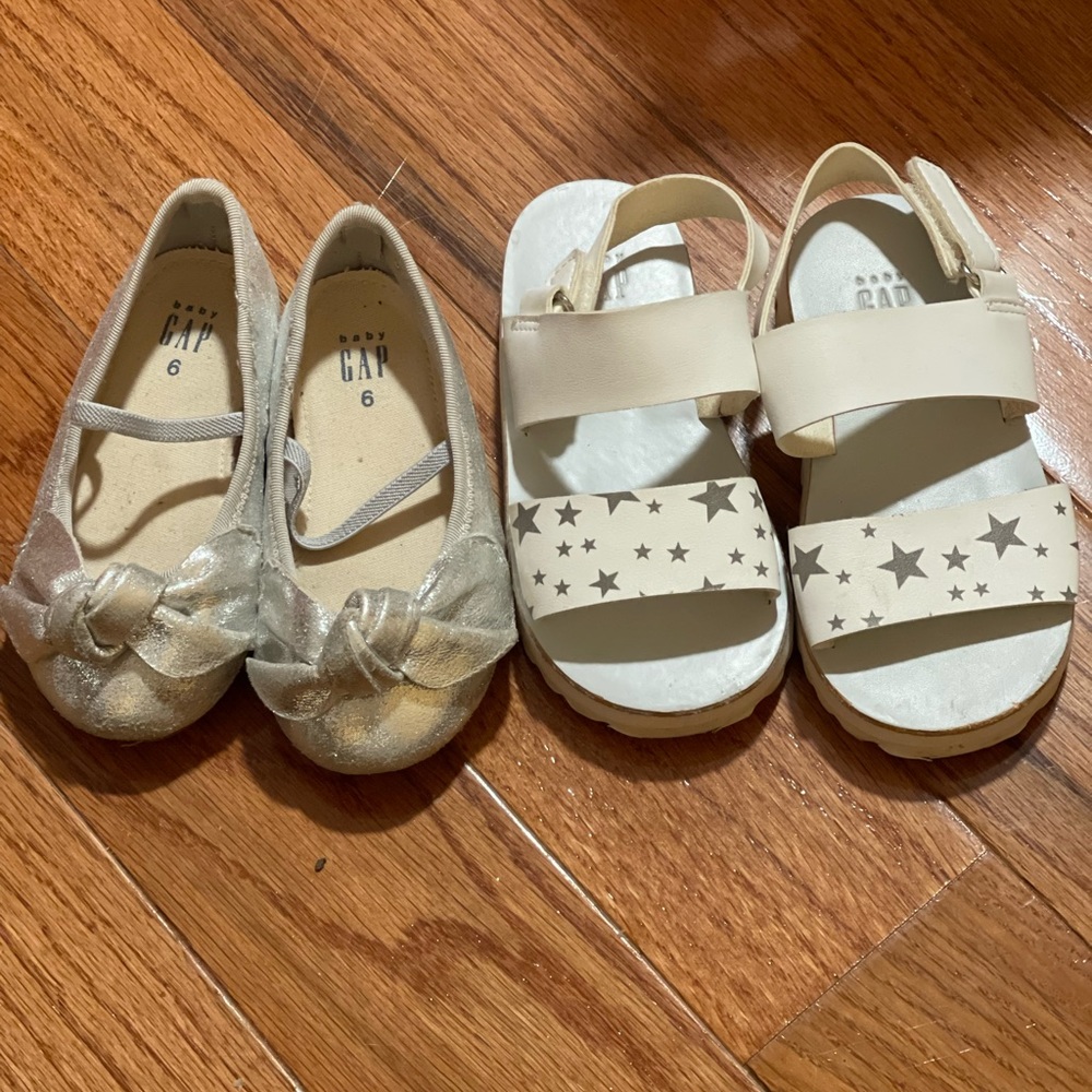 Kids shoes bundle